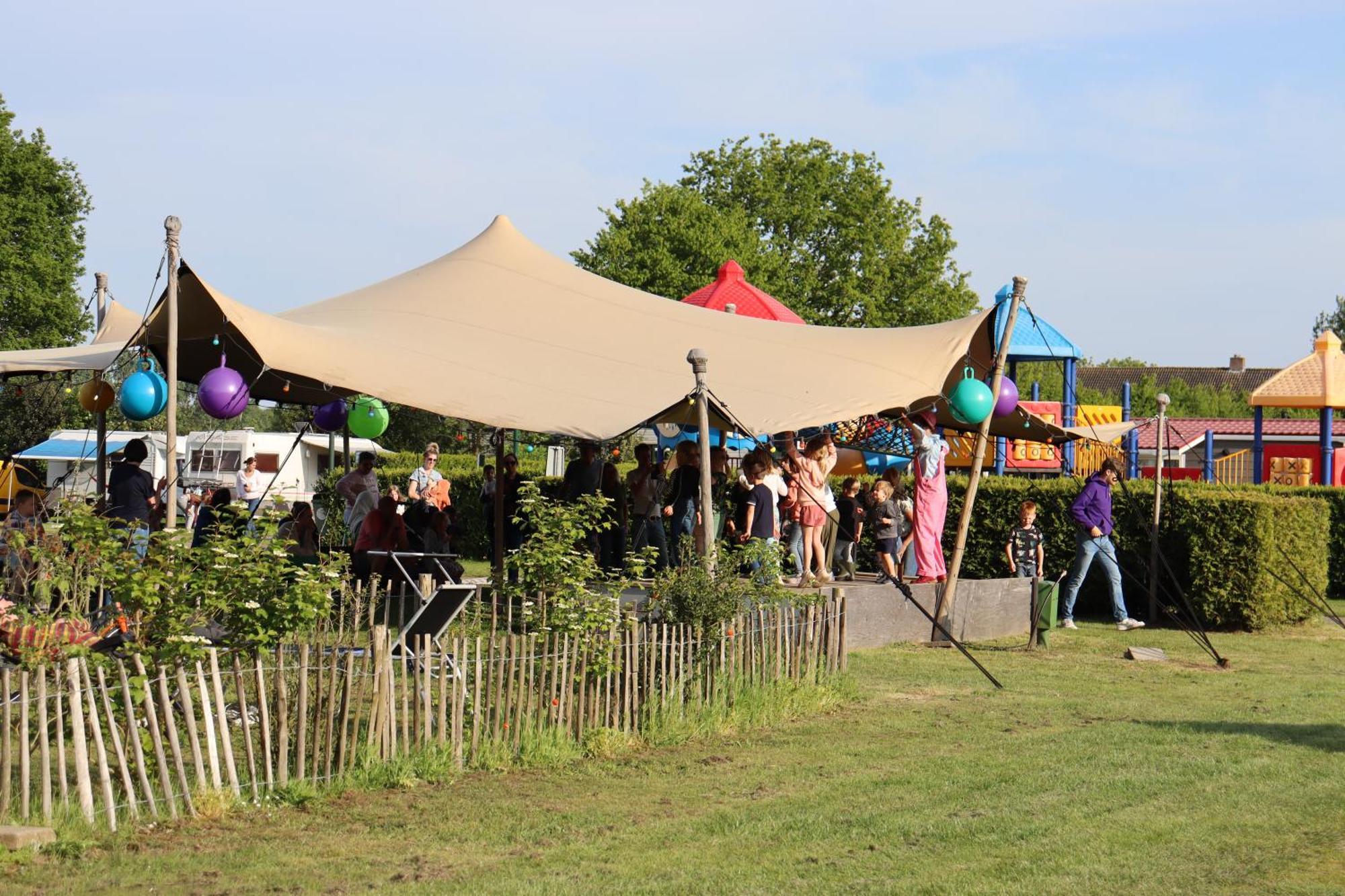 Holiday Park Duinhoeve Udenhout Esterno foto