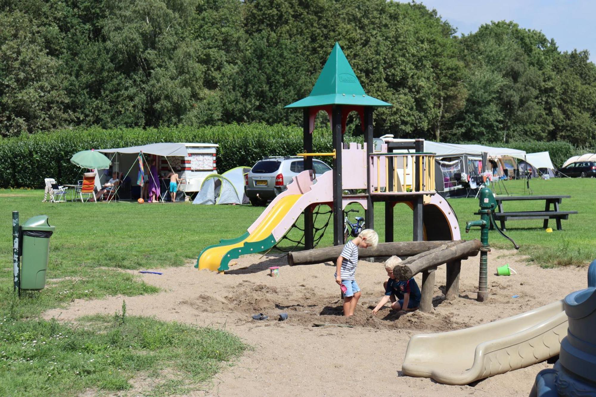 Holiday Park Duinhoeve Udenhout Esterno foto