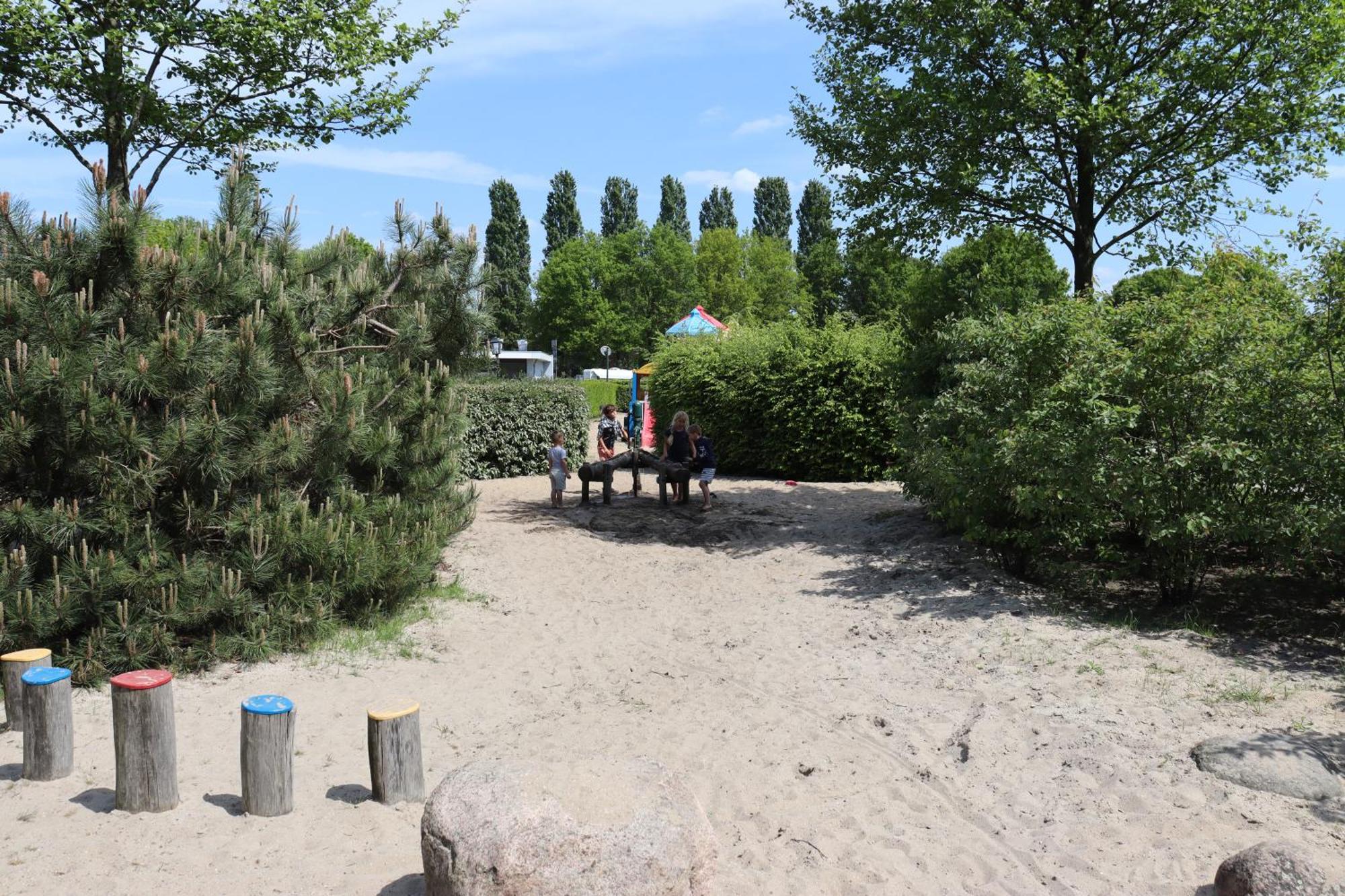 Holiday Park Duinhoeve Udenhout Esterno foto
